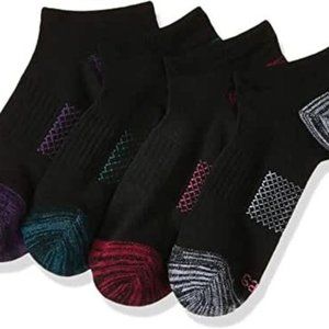 HANES WOMES LIGHTWEIGHT BREATHABLE